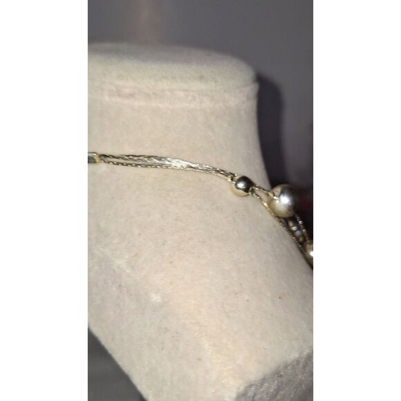 A Women's Necklace Layered Silver Tone Floating Beads Elegant Classic - Picture 6 of 8